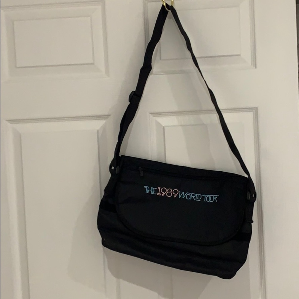 Taylor Swift 1989 World Tour Bag